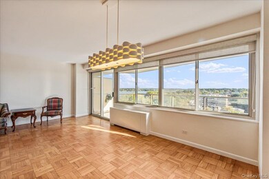 Seville unit 9R, Bayside, NY 11360 - photo 5