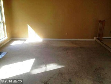 10129 Ellard Dr, Lanham, MD 20706 - photo 4