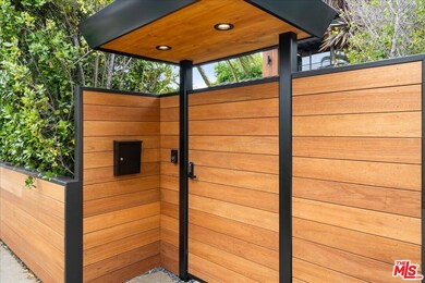 4027 Moore St, Los Angeles, CA 90066 - photo 6