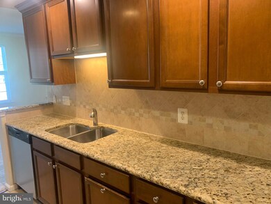 13416 Bluebeard Terrace, Clarksburg, MD 20871 - photo 3