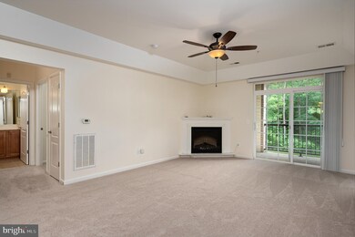 8609 Wintergreen Ct unit 204, Odenton, MD 21113 - photo 6