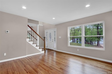 31 Teller Ave, Coram, NY 11727 - photo 3