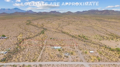 7_8538 s fuller rd-005 lotlines
