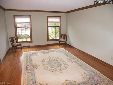 760 Valley View Cir, Aurora, OH 44202 - photo 3