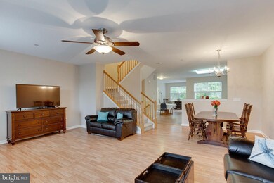 616 Burr Oak Ct, Prince Frederick, MD 20678 - photo 4