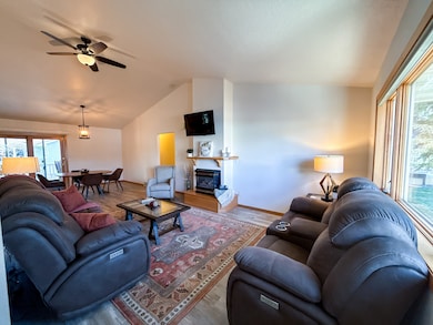 3232 Arbor Way, Great Falls, MT 59405 - photo 4