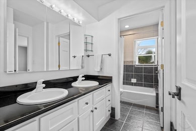 1120 N Brainard St, Naperville, IL 60563 - photo 7