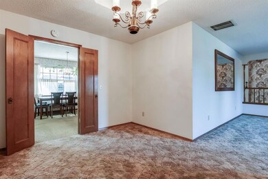 Formal dining