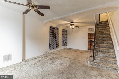 1917 Kossuth St, Camden, NJ 08104 - photo 5