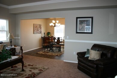 Living Room / Dining Room