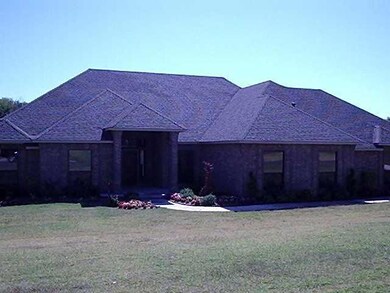 14727 Cottonwood Dr, Edmond, OK 73025 - photo 2