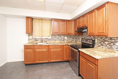 130 Center St, Slatington, PA 18080 - photo 6