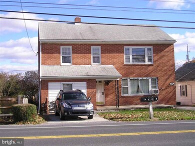 909 Biglerville Rd, Gettysburg, PA 17325 - photo 2