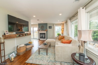 14 Glen View Rd, Towaco, NJ 07082 - photo 7