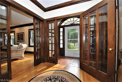 1624 Compton Rd, Cleveland, OH 44118 - photo 3