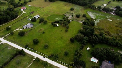 7629 Hackamore Rd, Zephyrhills, FL 33541 - photo 5