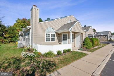 1208 Megans Ln unit E2, Burlington, NJ 08016 - photo 3