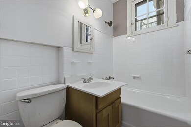 37 E Stratford Ave, Lansdowne, PA 19050 - photo 5