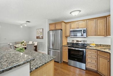 750 Brookside Dr unit G, Andover, MA 01810 - photo 4