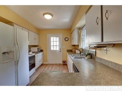 9216 Hemlock Ln N, Maple Grove, MN 55369 - photo 6