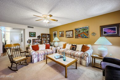 9821 N 103rd Ave, Sun City, AZ 85351 - photo 2