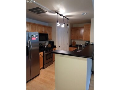 2230 Snowberry Ridge Ct unit 2230, West Linn, OR 97068 - photo 3