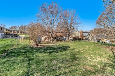 43_F8_201WDilcrest_043