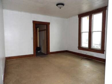 217 S Maple St, Lancaster, OH 43130 - photo 3