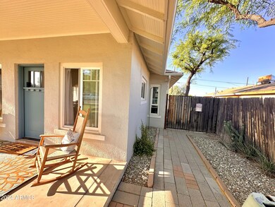 2221 E Yale St, Phoenix, AZ 85006 - photo 5