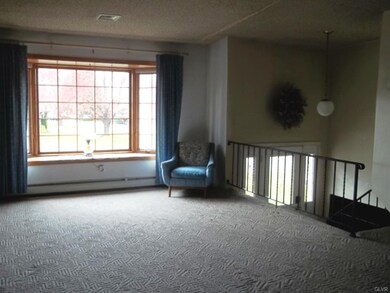 4481 Memphis Rd, Whitehall, PA 18052 - photo 4