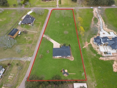 1.89 acres fully fenced in.
