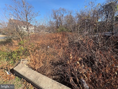 7327 E Furnace Branch Rd, Glen Burnie, MD 21060 - photo 3