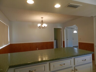 Sundance Way Dining Area