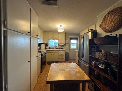 4110 Aachen St, Sarasota, FL 34234 - photo 6