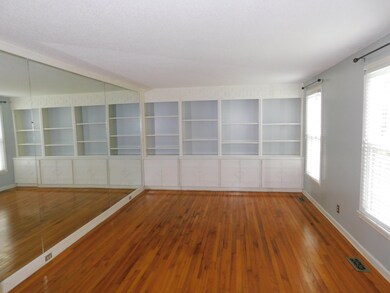 612 Shadowood Dr, Jacksonville, NC 28540 - photo 4