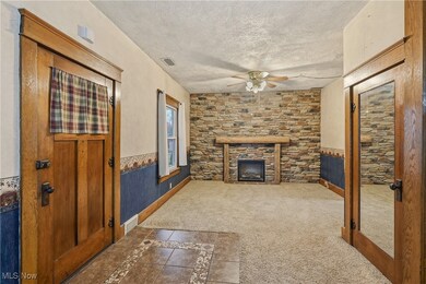 332 N Elm St, Orrville, OH 44667 - photo 6