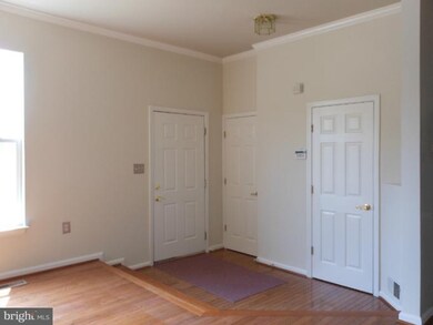 10298 Butternut Cir, Manassas, VA 20110 - photo 7