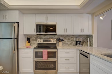 5445 Peppertree Dr unit 9, Fort Myers, FL 33908 - photo 3