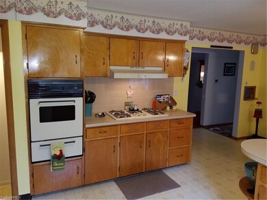 All modern day conveniences are found in this spac