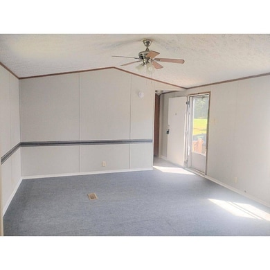 2301 Parrott Dr unit 23, Florence, SC 29501 - photo 3