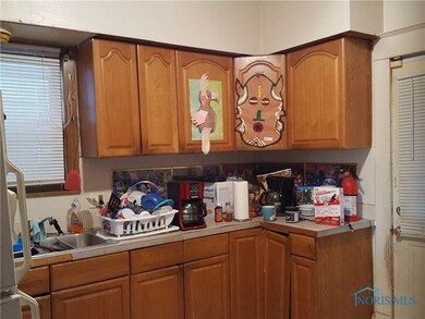 4018 Burnham Ave, Toledo, OH 43612 - photo 6