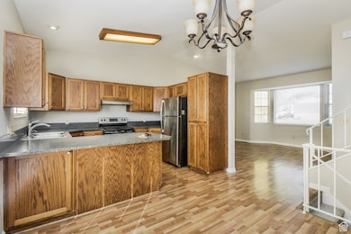 2802 W 4375 S, Roy, UT 84067 - photo 7