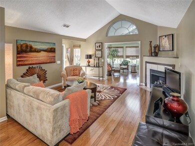 2443 Coltsview Ln unit 2, Matthews, NC 28105 - photo 5