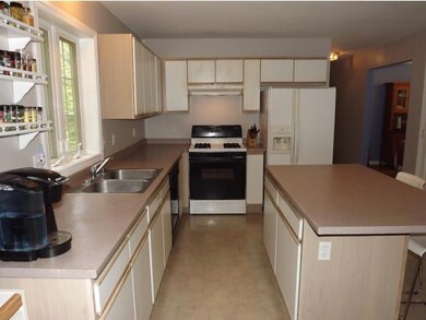 43 Laurel Crest Dr, Brookline, NH 03033 - photo 5