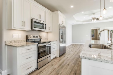 30-2912 Summer Street-41