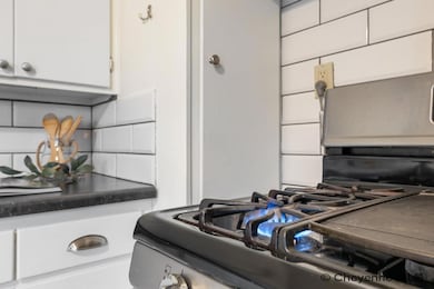 1214 E 23rd St, Cheyenne, WY 82001 - photo 2