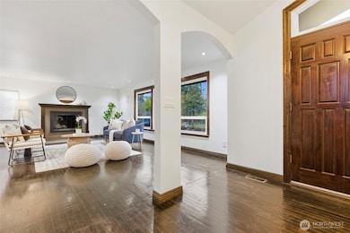 11906 Golden Given Rd E, Tacoma, WA 98445 - photo 5