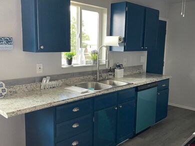 305 N Henry St, Cortez, CO 81321 - photo 6