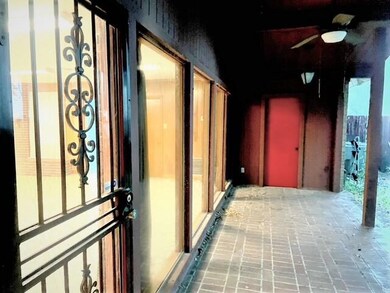 Covered patio back