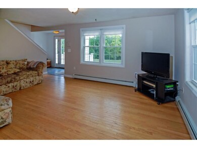 1 Sarah Way, Newton, NH 03858 - photo 5